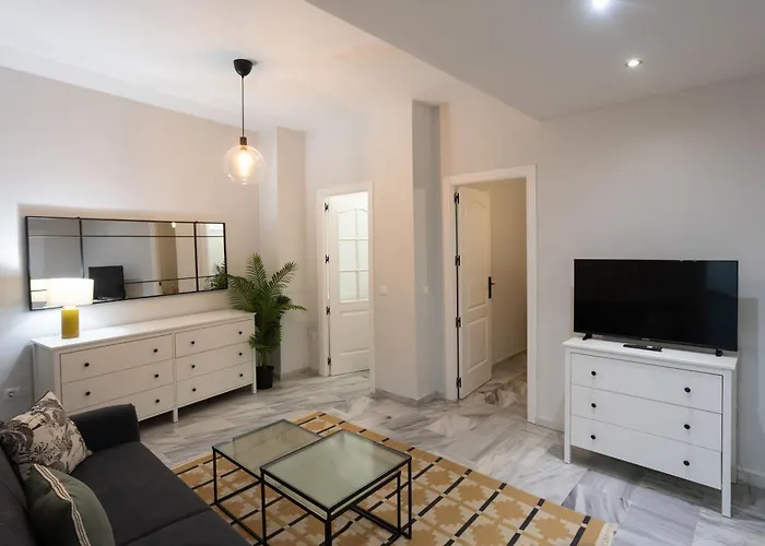 Guadalquivir Urban Apartment *